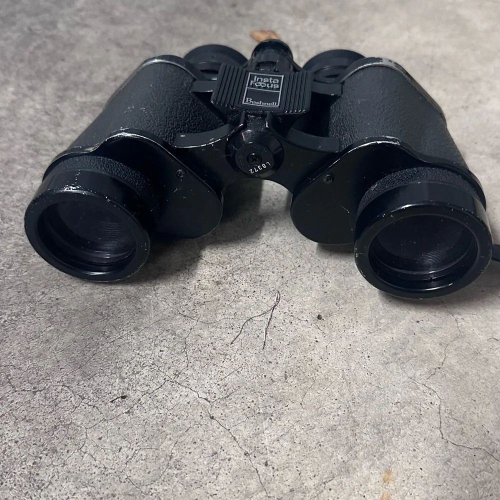 Black Binoculars - Classic Insta Focus Bushnell 7x35